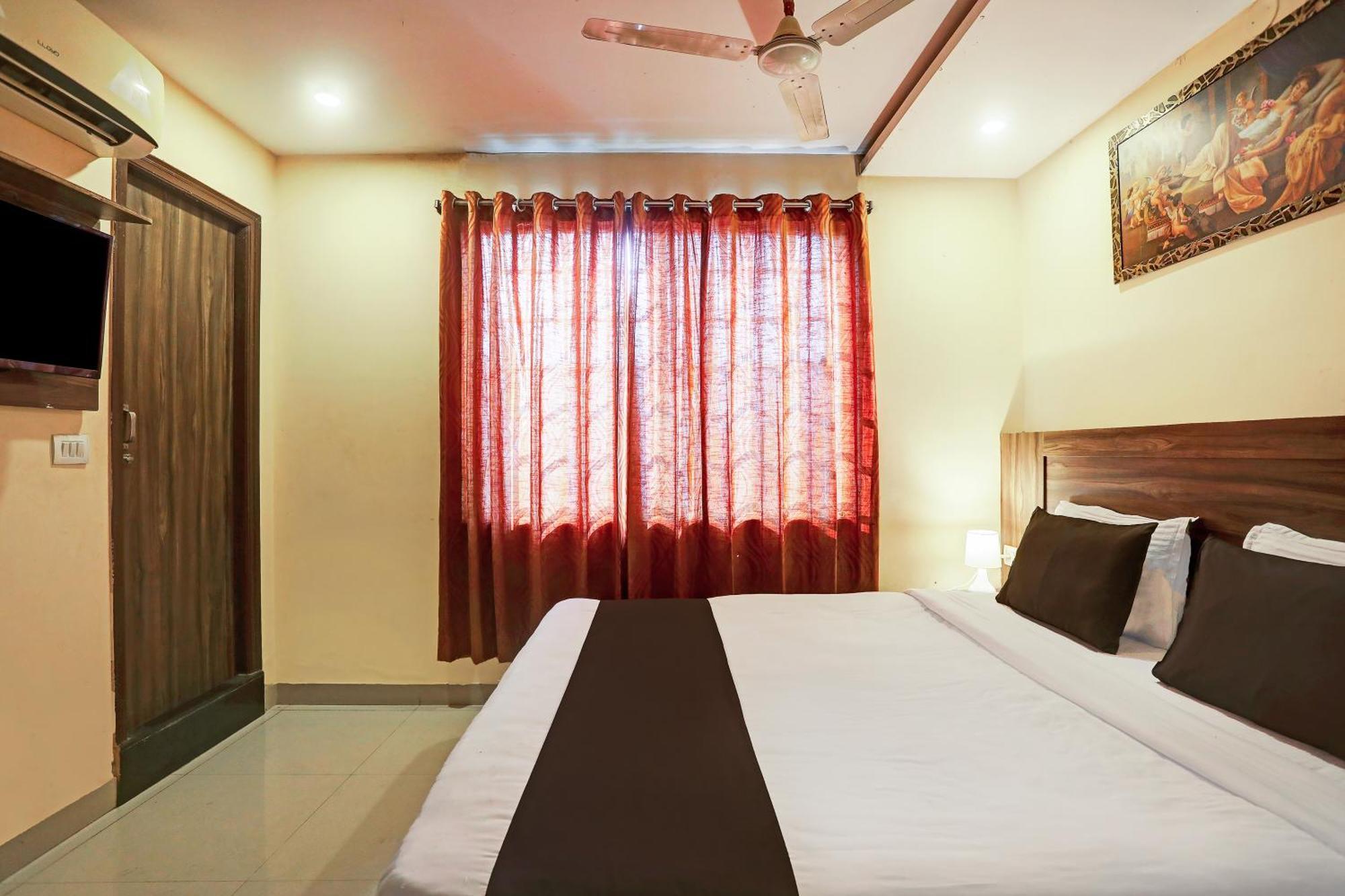 Super Hotel O Vaishnavi Inn Hyderabad Eksteriør billede