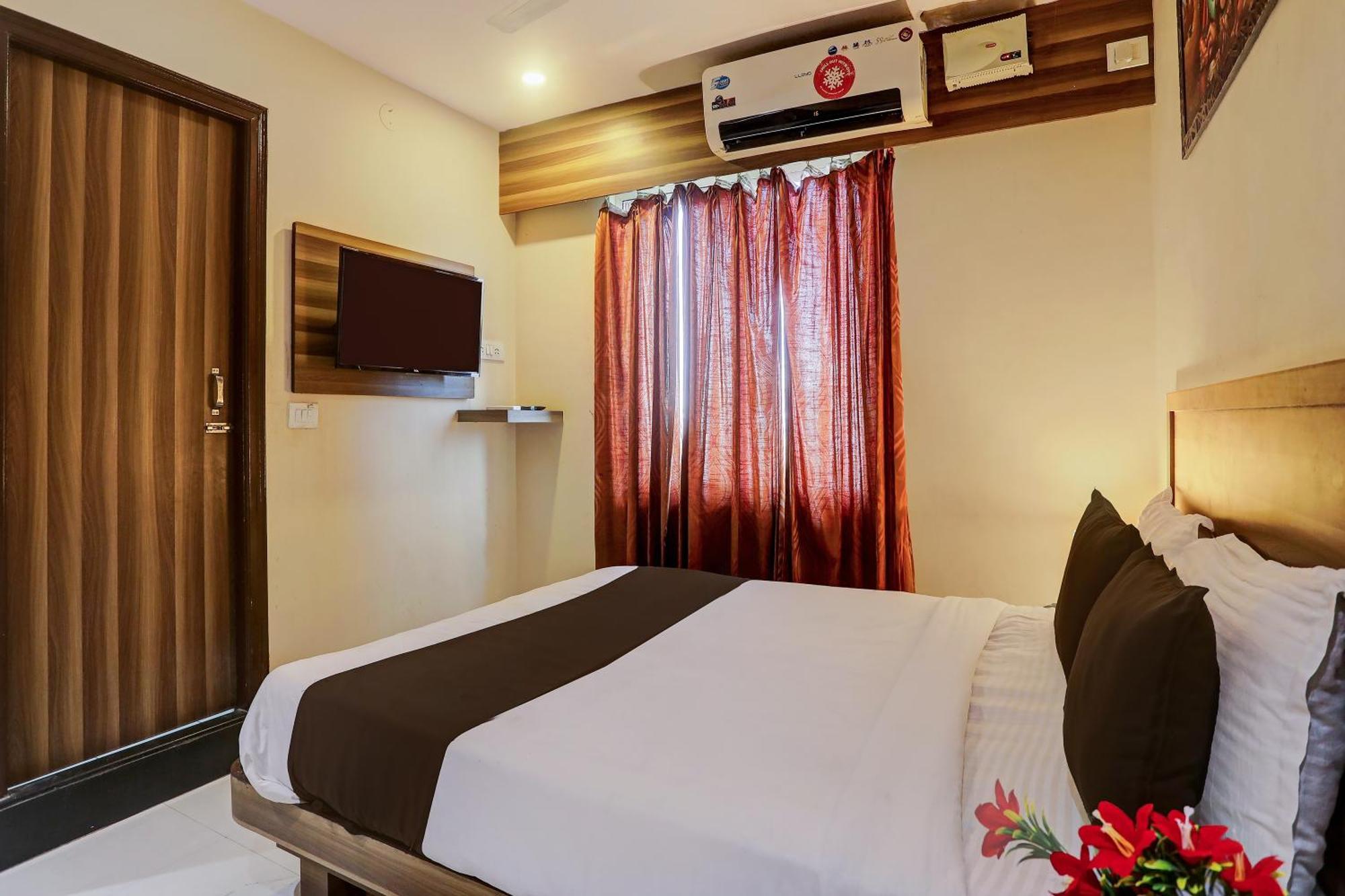 Super Hotel O Vaishnavi Inn Hyderabad Eksteriør billede