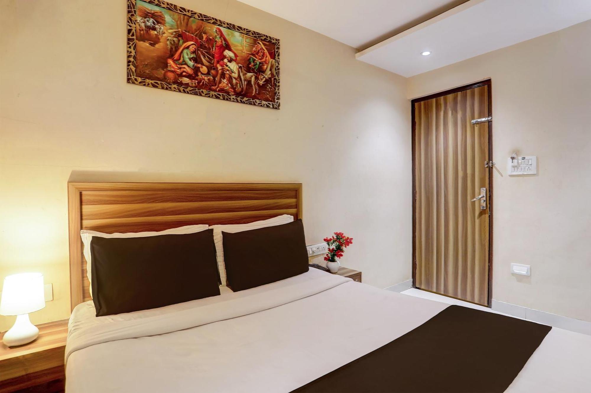 Super Hotel O Vaishnavi Inn Hyderabad Eksteriør billede